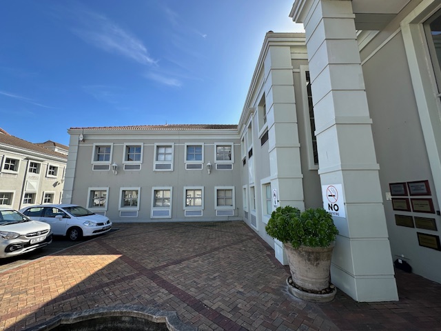 To Let commercial Property for Rent in Pinelands Western Cape